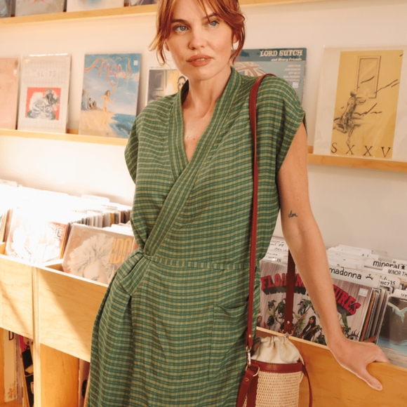 NWT Oddbird Aydın Reversible House Dress Wrap Dress Olive Green Plaid Gingham XS - Picture 3 of 9